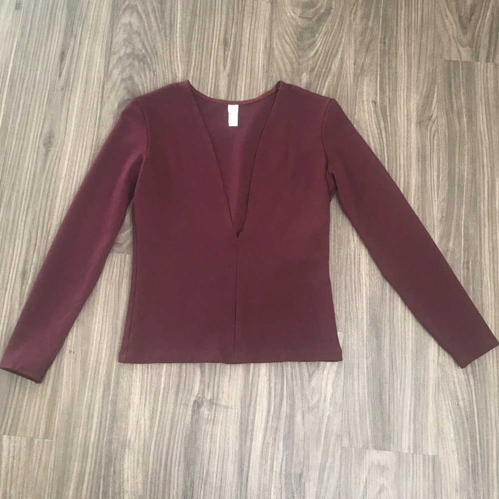 American Apparel Deep V Neck size L